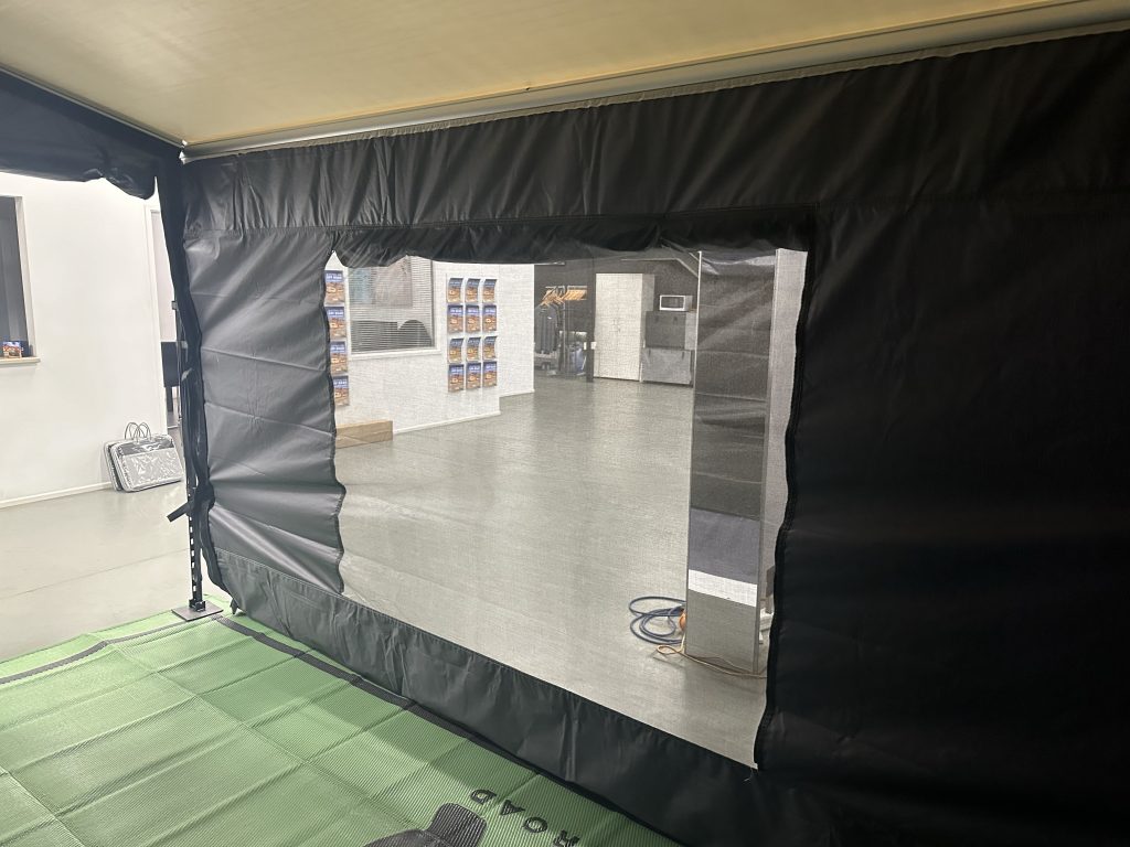 Long wall – 1 x Window PRE ORDER - Image 2